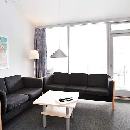 Lxxix Apartment *
